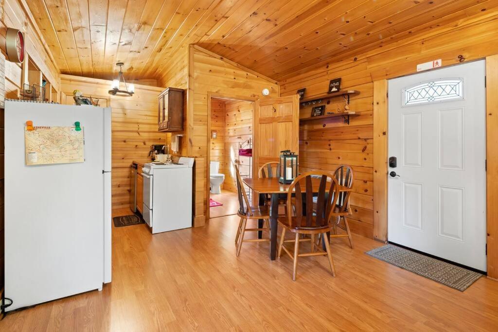 Вілла Dream Weaver Cabin Candler Екстер'єр фото