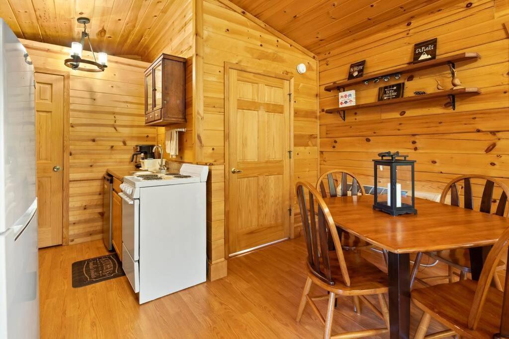 Вілла Dream Weaver Cabin Candler Екстер'єр фото